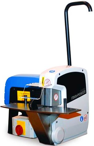 Отрезной настольный станок Finn-Power CM30 для резки любых шлангов размером до 2 дюймов Отрезной настольный станок Finn-Power CM30 для резки любых шлангов размером до 2 дюймов